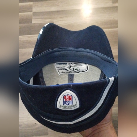 Vintage Seattle Seahawks hat - Picture 5 of 5